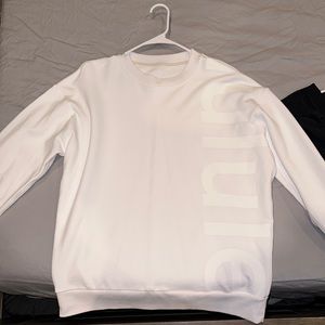 Lululemon perfectly oversize crew